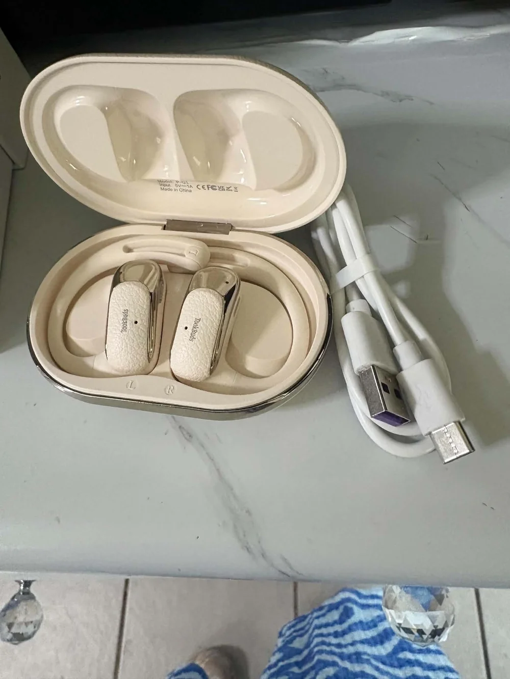 P-G1 Beige Language Translation Earphone -